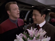 Filename=extant_StarTrek_VOY_6x17-SpiritFolk_00638.jpg
Filesize=156KiB
Dimensions=1200x900
Date added=Jan 02, 2020 extant_StarTrek_VOY_6x17-SpiritFolk_00638.jpg