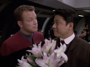 Filename=extant_StarTrek_VOY_6x17-SpiritFolk_00641.jpg
Filesize=155KiB
Dimensions=1200x900
Date added=Jan 02, 2020 extant_StarTrek_VOY_6x17-SpiritFolk_00641.jpg