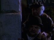 extant_StarTrek_VOY_6x17-SpiritFolk_00860.jpg