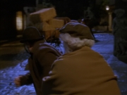 extant_StarTrek_VOY_6x17-SpiritFolk_00902.jpg