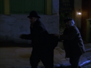 extant_StarTrek_VOY_6x17-SpiritFolk_00905.jpg