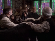 extant_StarTrek_VOY_6x17-SpiritFolk_01174.jpg