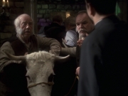 extant_StarTrek_VOY_6x17-SpiritFolk_01175.jpg