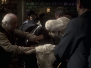 extant_StarTrek_VOY_6x17-SpiritFolk_01179.jpg