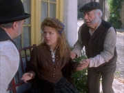 extant_StarTrek_VOY_6x17-SpiritFolk_01222.jpg
