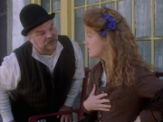 extant_StarTrek_VOY_6x17-SpiritFolk_01230.jpg