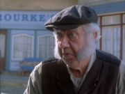 extant_StarTrek_VOY_6x17-SpiritFolk_01254.jpg