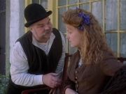 extant_StarTrek_VOY_6x17-SpiritFolk_01259.jpg