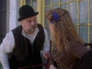 extant_StarTrek_VOY_6x17-SpiritFolk_01282.jpg