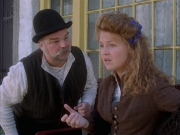 extant_StarTrek_VOY_6x17-SpiritFolk_01289.jpg