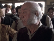 extant_StarTrek_VOY_6x17-SpiritFolk_01319.jpg