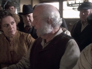 extant_StarTrek_VOY_6x17-SpiritFolk_01323.jpg