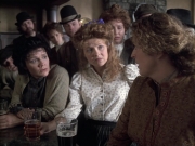 extant_StarTrek_VOY_6x17-SpiritFolk_01351.jpg