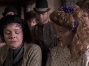 extant_StarTrek_VOY_6x17-SpiritFolk_01397.jpg