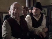 extant_StarTrek_VOY_6x17-SpiritFolk_01407.jpg
