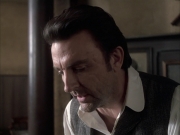 extant_StarTrek_VOY_6x17-SpiritFolk_01461.jpg