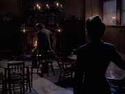 extant_StarTrek_VOY_6x17-SpiritFolk_01497.jpg