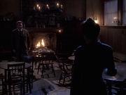extant_StarTrek_VOY_6x17-SpiritFolk_01502.jpg