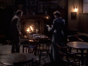 extant_StarTrek_VOY_6x17-SpiritFolk_01511.jpg