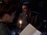 extant_StarTrek_VOY_6x17-SpiritFolk_01545.jpg
