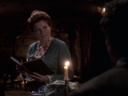 extant_StarTrek_VOY_6x17-SpiritFolk_01551.jpg