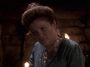 extant_StarTrek_VOY_6x17-SpiritFolk_01556.jpg