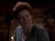 extant_StarTrek_VOY_6x17-SpiritFolk_01578.jpg