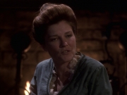 extant_StarTrek_VOY_6x17-SpiritFolk_01584.jpg
