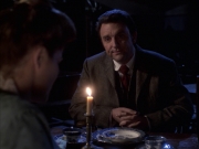 extant_StarTrek_VOY_6x17-SpiritFolk_01606.jpg