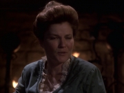extant_StarTrek_VOY_6x17-SpiritFolk_01612.jpg