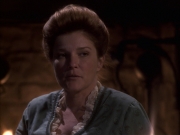 extant_StarTrek_VOY_6x17-SpiritFolk_01675.jpg