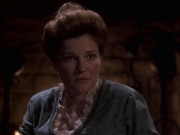 extant_StarTrek_VOY_6x17-SpiritFolk_01695.jpg