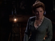 extant_StarTrek_VOY_6x17-SpiritFolk_01736.jpg