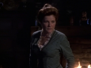 extant_StarTrek_VOY_6x17-SpiritFolk_01737.jpg
