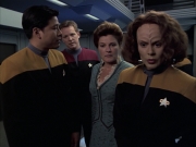 Filename=extant_StarTrek_VOY_6x17-SpiritFolk_01786.jpg
Filesize=161KiB
Dimensions=1200x900
Date added=Jan 02, 2020 extant_StarTrek_VOY_6x17-SpiritFolk_01786.jpg