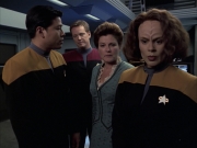 Filename=extant_StarTrek_VOY_6x17-SpiritFolk_01788.jpg
Filesize=161KiB
Dimensions=1200x900
Date added=Jan 02, 2020 extant_StarTrek_VOY_6x17-SpiritFolk_01788.jpg