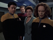 Filename=extant_StarTrek_VOY_6x17-SpiritFolk_01791.jpg
Filesize=165KiB
Dimensions=1200x900
Date added=Jan 02, 2020 extant_StarTrek_VOY_6x17-SpiritFolk_01791.jpg
