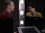 Filename=extant_StarTrek_VOY_6x17-SpiritFolk_01815.jpg
Filesize=149KiB
Dimensions=1200x900
Date added=Jan 02, 2020 extant_StarTrek_VOY_6x17-SpiritFolk_01815.jpg