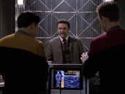 extant_StarTrek_VOY_6x17-SpiritFolk_01849.jpg