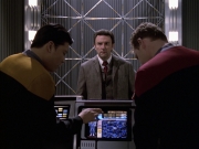 extant_StarTrek_VOY_6x17-SpiritFolk_01863.jpg