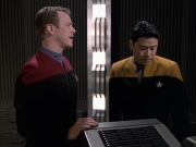 Filename=extant_StarTrek_VOY_6x17-SpiritFolk_01912.jpg
Filesize=155KiB
Dimensions=1200x900
Date added=Jan 02, 2020 extant_StarTrek_VOY_6x17-SpiritFolk_01912.jpg