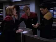 Filename=extant_StarTrek_VOY_6x17-SpiritFolk_02003.jpg
Filesize=148KiB
Dimensions=1200x900
Date added=Jan 02, 2020 extant_StarTrek_VOY_6x17-SpiritFolk_02003.jpg