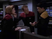 Filename=extant_StarTrek_VOY_6x17-SpiritFolk_02005.jpg
Filesize=156KiB
Dimensions=1200x900
Date added=Jan 02, 2020 extant_StarTrek_VOY_6x17-SpiritFolk_02005.jpg