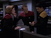 Filename=extant_StarTrek_VOY_6x17-SpiritFolk_02006.jpg
Filesize=159KiB
Dimensions=1200x900
Date added=Jan 02, 2020 extant_StarTrek_VOY_6x17-SpiritFolk_02006.jpg