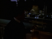 extant_StarTrek_VOY_6x17-SpiritFolk_02182.jpg