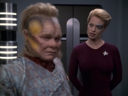 extant_StarTrek_VOY_6x17-SpiritFolk_02491.jpg