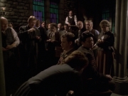 extant_StarTrek_VOY_6x17-SpiritFolk_02605.jpg