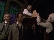 extant_StarTrek_VOY_6x17-SpiritFolk_02644.jpg