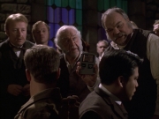 extant_StarTrek_VOY_6x17-SpiritFolk_02666.jpg