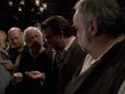 extant_StarTrek_VOY_6x17-SpiritFolk_02828.jpg